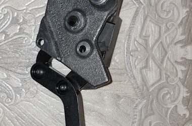 Heidelberg печатное оборудование MV.100.461 09 OS_ Bearing plate